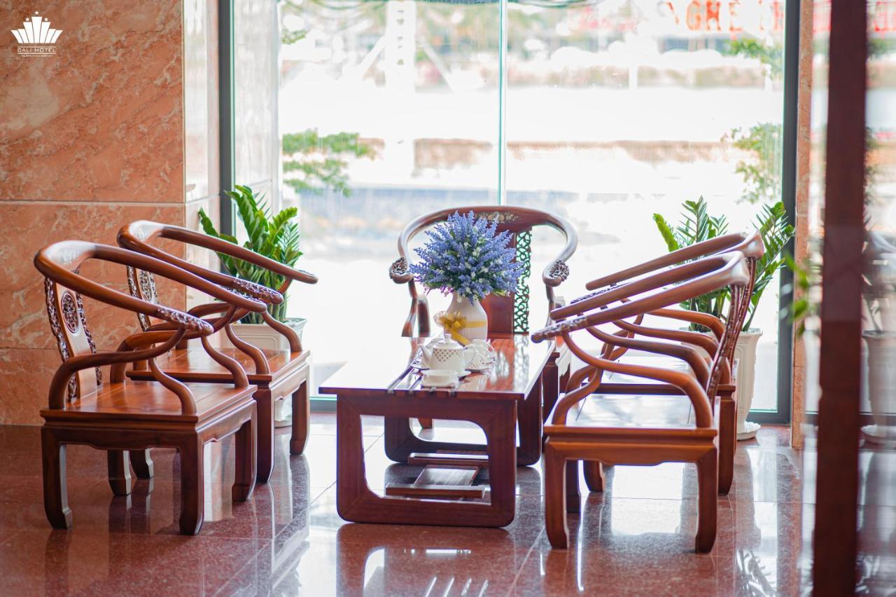 Cali Hotel Quy Nhon Esterno foto