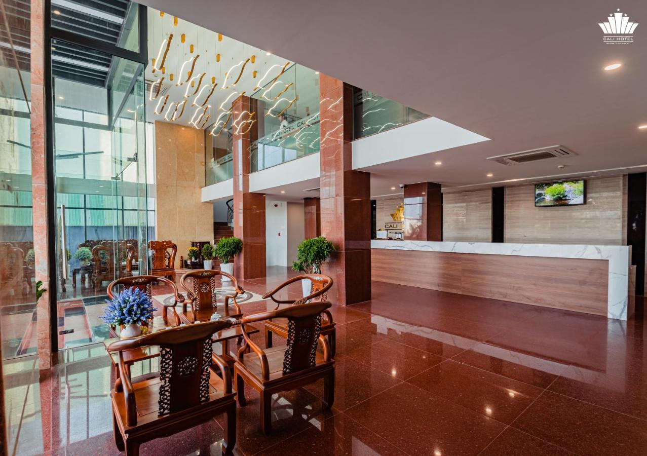 Cali Hotel Quy Nhon Esterno foto