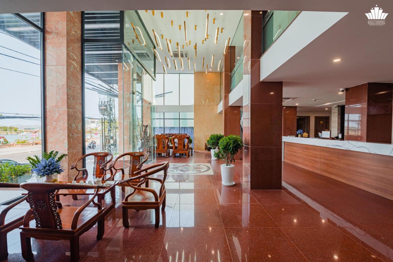 Cali Hotel Quy Nhon Esterno foto