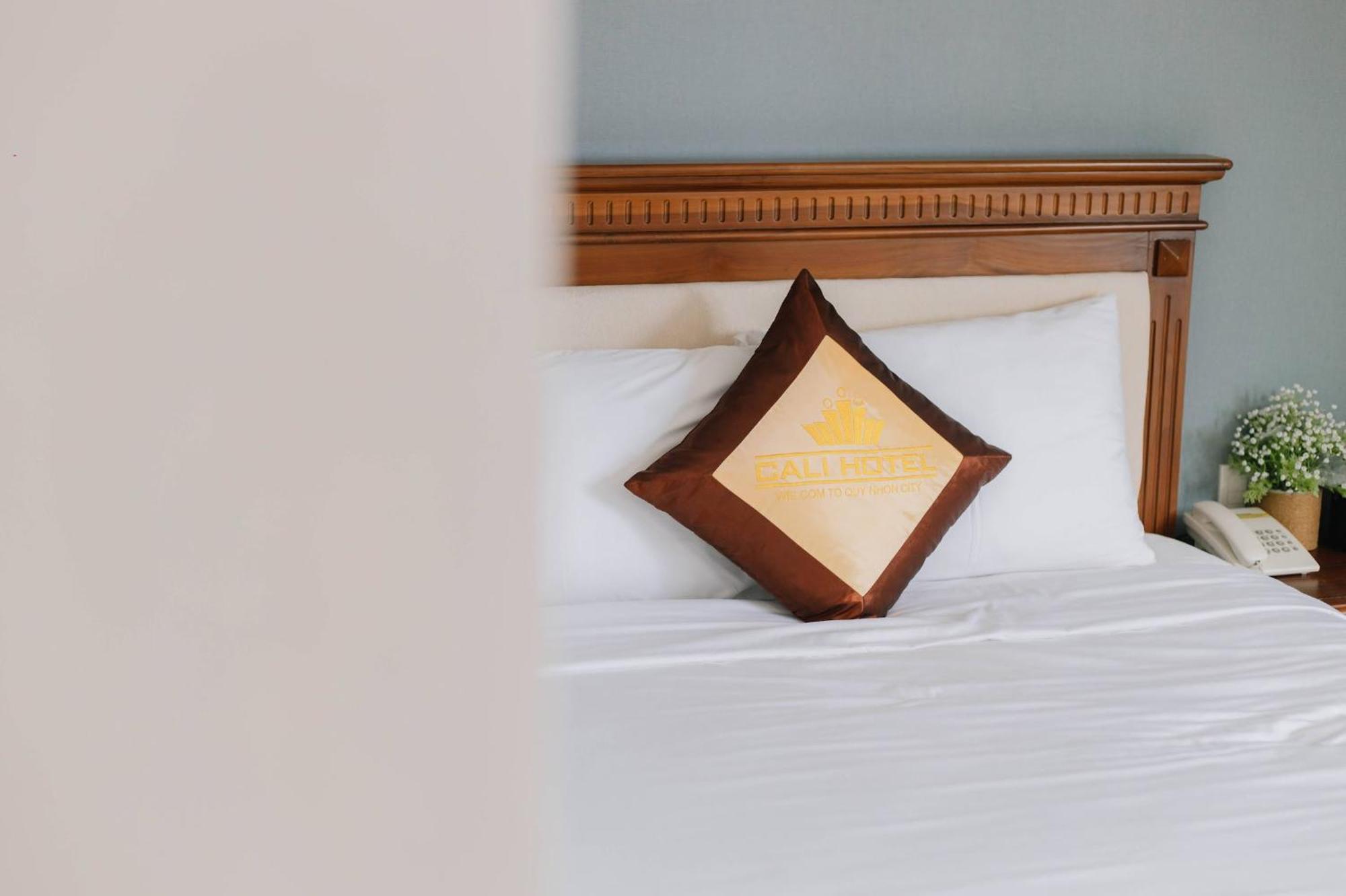 Cali Hotel Quy Nhon Esterno foto