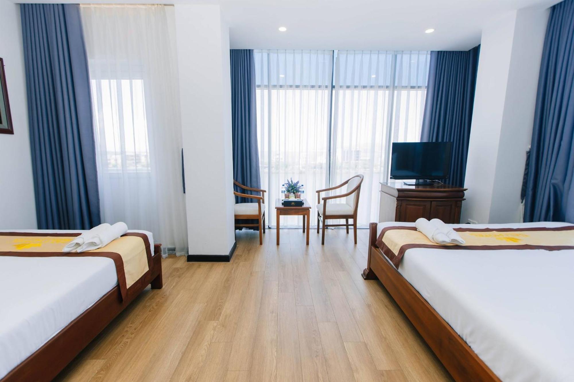 Cali Hotel Quy Nhon Esterno foto